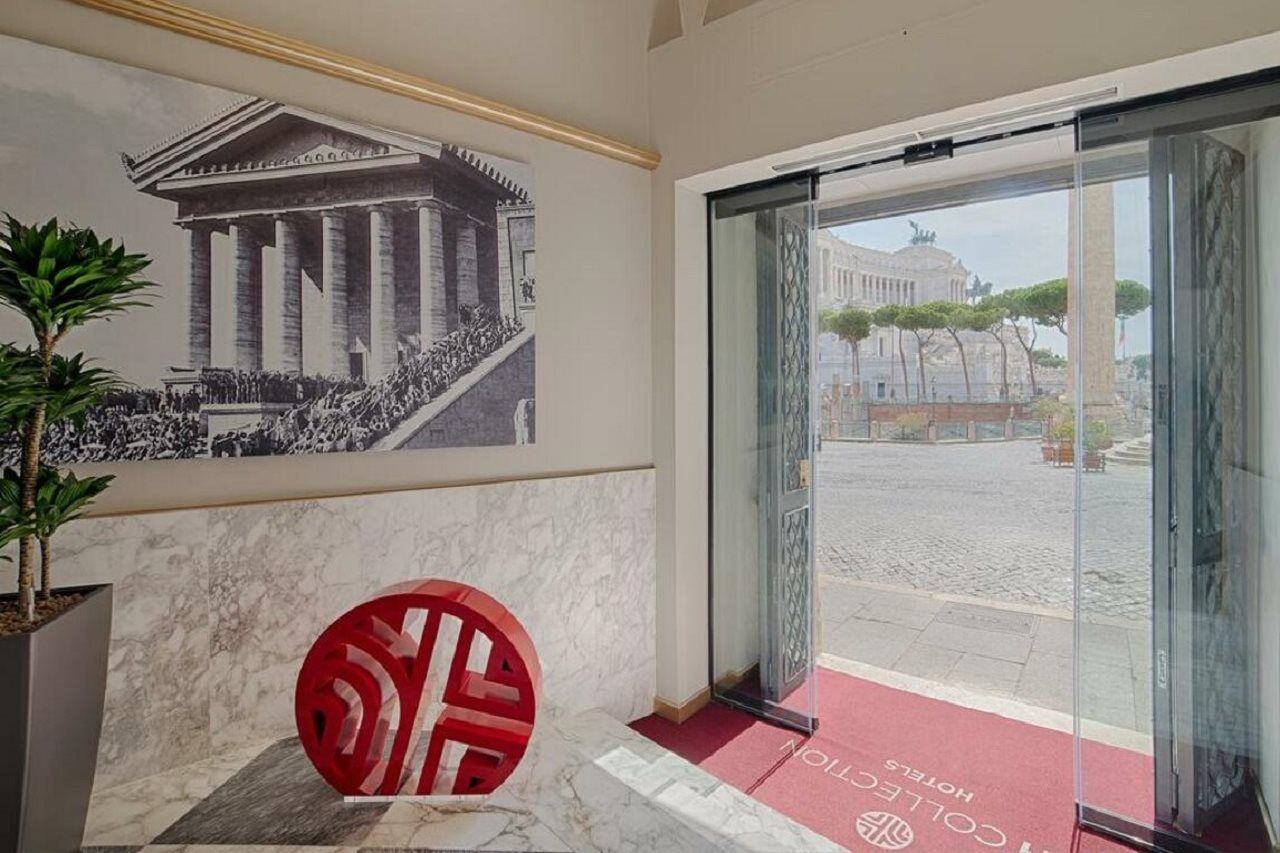 Nh Collection Roma Fori Imperiali Hotel Eksteriør billede Entrance to the hotel