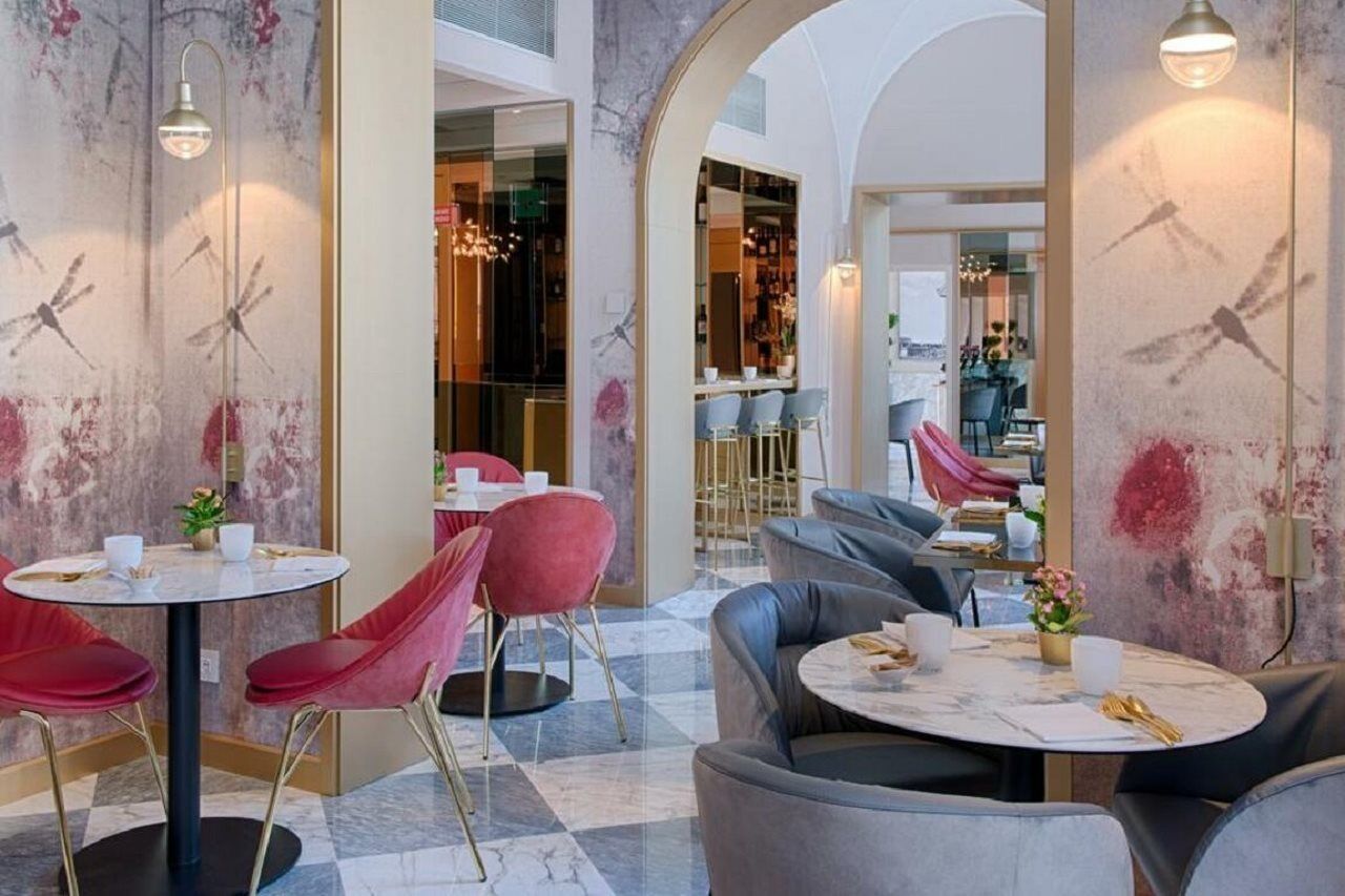 Nh Collection Roma Fori Imperiali Hotel Eksteriør billede The interior of the hotel